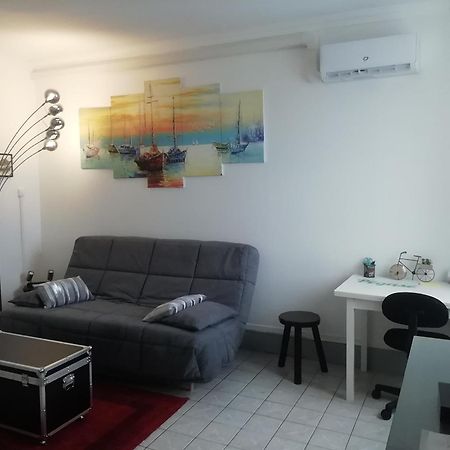 Pegase Meuble 3*** Apartment Fourchambault Exterior foto